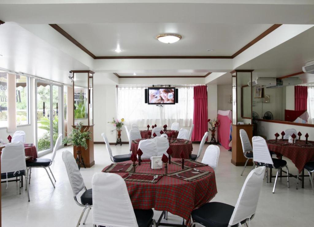 Ratchaphruek 2007 Hotel Chom Thong Dış mekan fotoğraf
