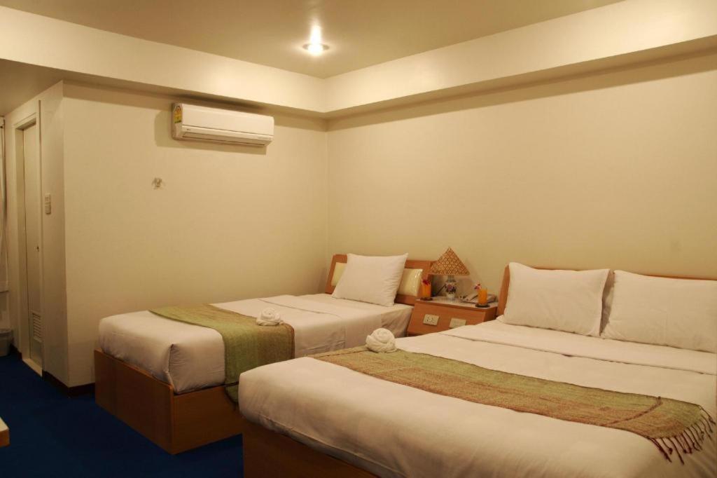 Ratchaphruek 2007 Hotel Chom Thong Dış mekan fotoğraf